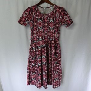 Lularoe Amelia Small Pink Blue White Geometric Back Zip S/S‎ Pleated Dress